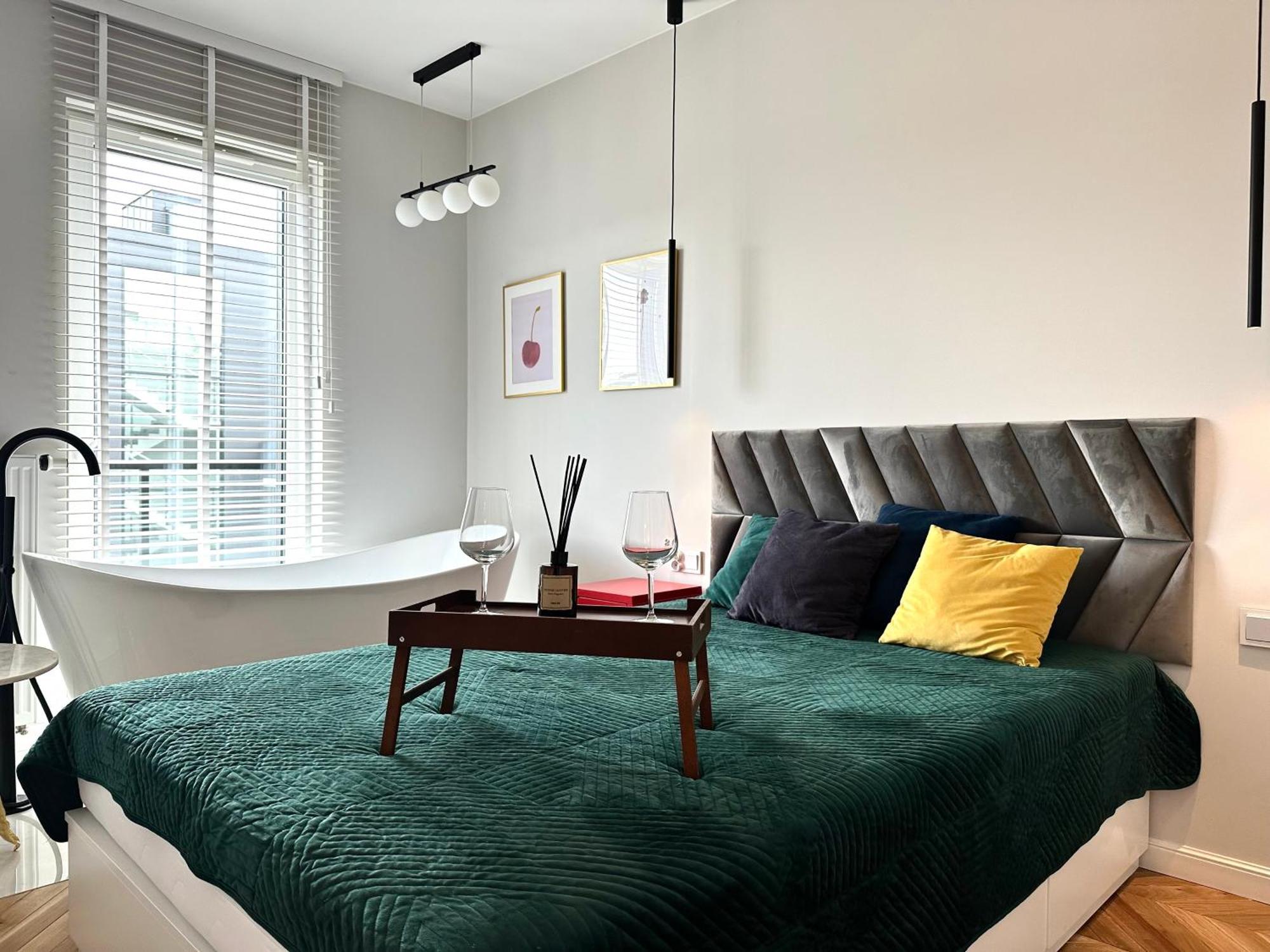 Mieszczanska 25 - Self Check-in 20h - Parking & Lift * Wroclaw